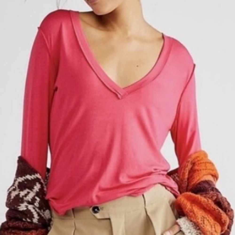 We The Free V-Neck Long Sleeve Top in Pink